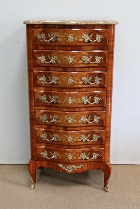 LOUIS XV STYLE CHEST OF DRAWERS