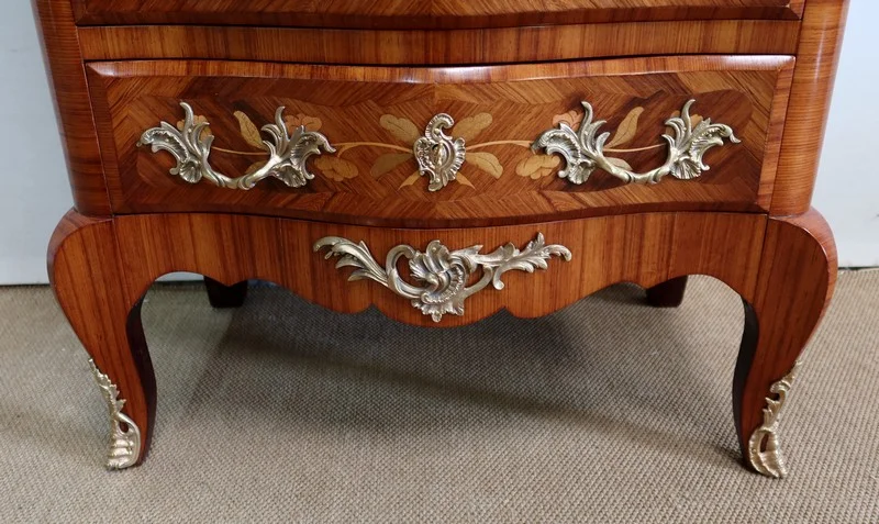 LOUIS XV STYLE CHEST OF DRAWERS
