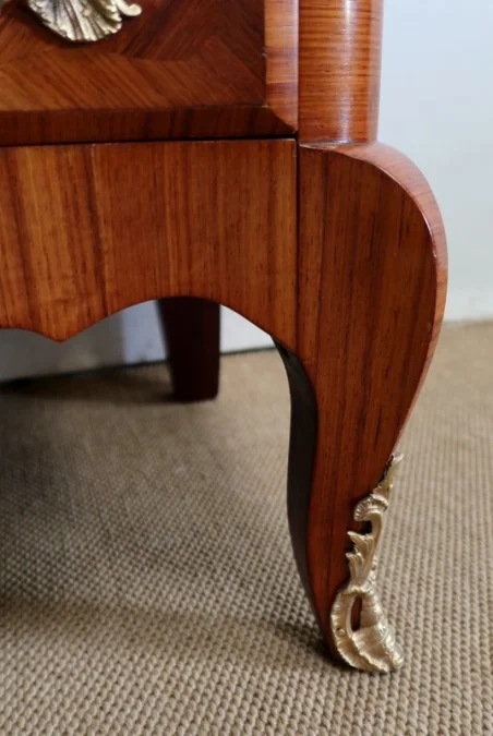 LOUIS XV STYLE CHEST OF DRAWERS