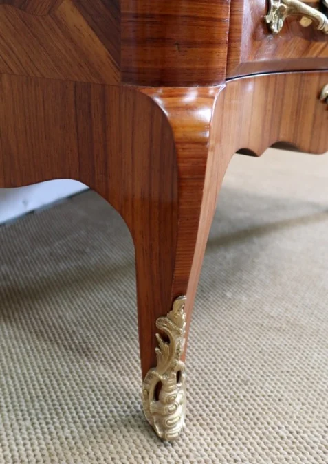LOUIS XV STYLE CHEST OF DRAWERS