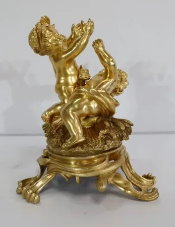 VERGOLDETE BRONZE-GRUPPE