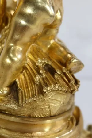 VERGOLDETE BRONZE-GRUPPE
