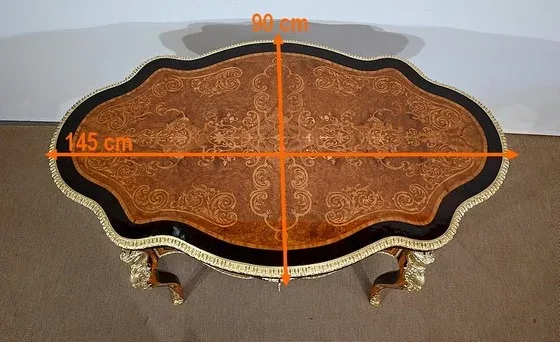 Table Violonée en bois précieux, époque Napoléon III – Milieu XIXe