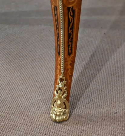 Table Violonée en bois précieux, époque Napoléon III – Milieu XIXe