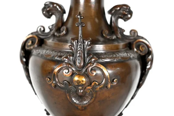 Garniture de Cheminée en Marbre et Bronze – Fin XIXe