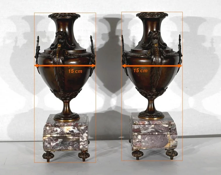 MANTLE GARNITURE
