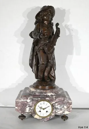 Garniture de Cheminée en Marbre et Bronze – Fin XIXe