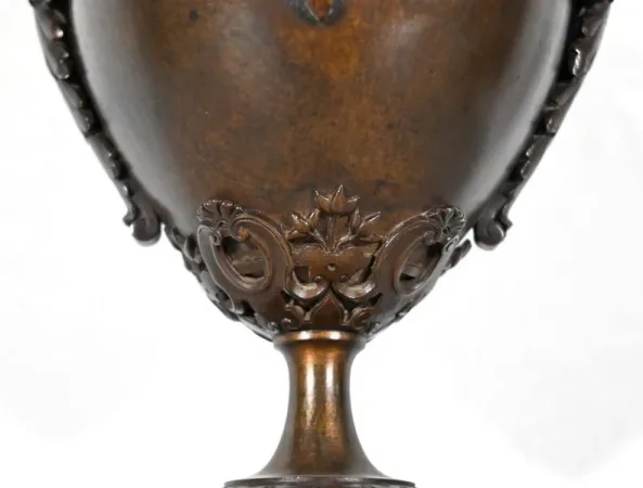 Garniture de Cheminée en Marbre et Bronze – Fin XIXe