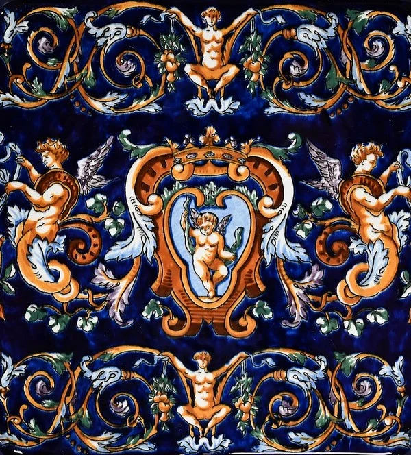 Plateau et Vases en Faïence de Gien, style Renaissance – Début XXe