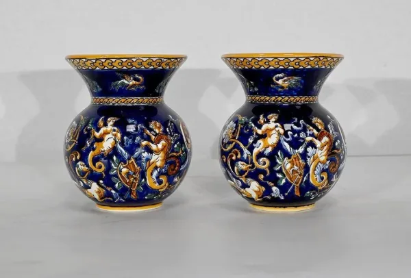 Plateau et Vases en Faïence de Gien, style Renaissance – Début XXe