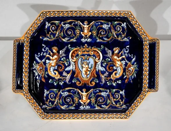 Plateau et Vases en Faïence de Gien, style Renaissance – Début XXe