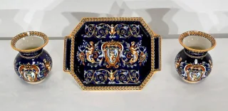 Plateau et Vases en Faïence de Gien, style Renaissance – Début XXe