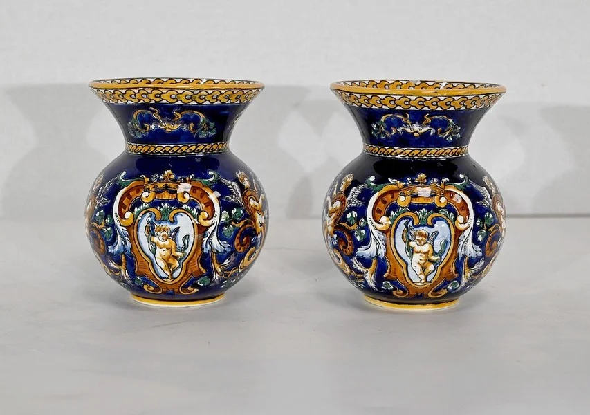 Plateau et Vases en Faïence de Gien, style Renaissance – Début XXe