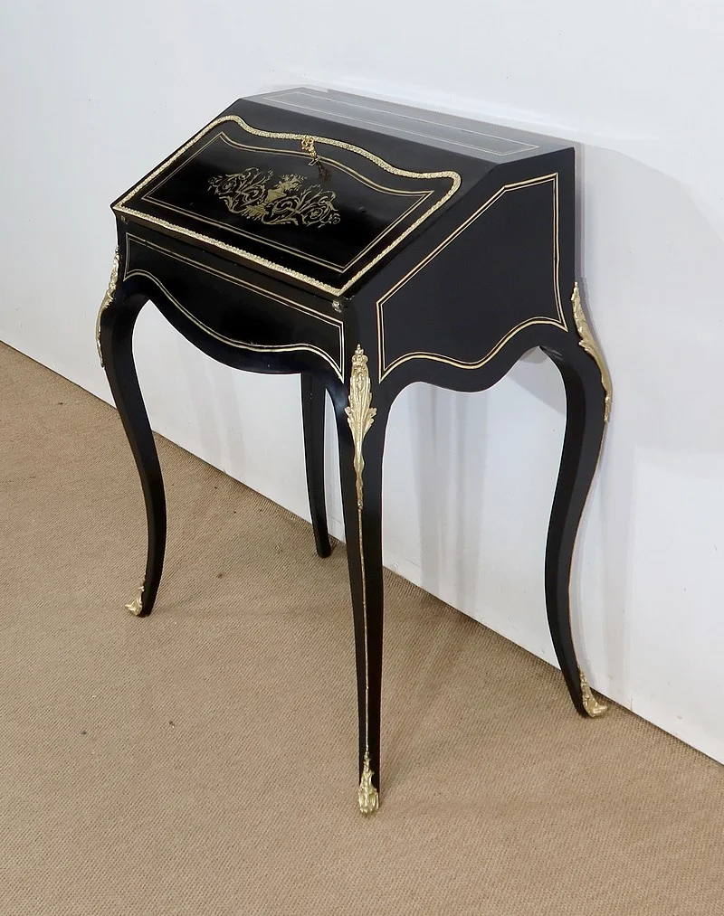 LOUIS XVI STYLE DESK
