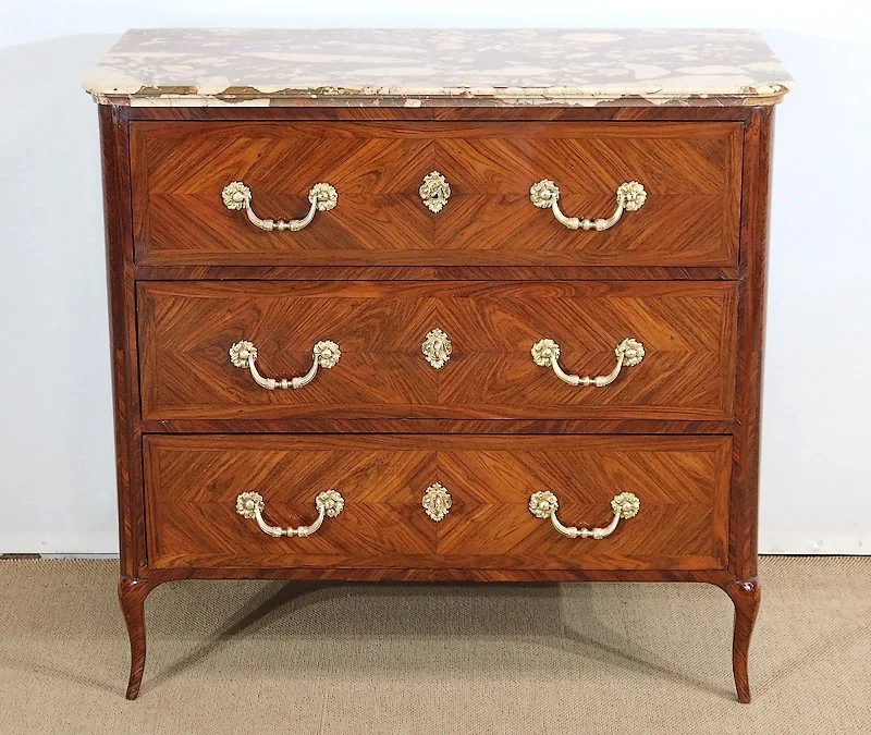 Commode en Bois de Violette, époque Louis XV – XVIIIe