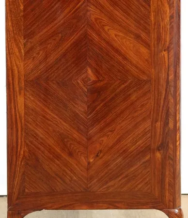 Commode en Bois de Violette, époque Louis XV – XVIIIe