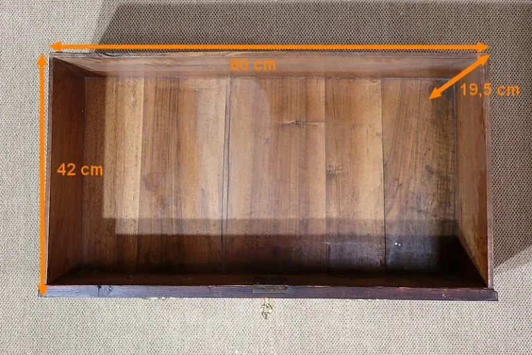 Commode en Bois de Violette, époque Louis XV – XVIIIe