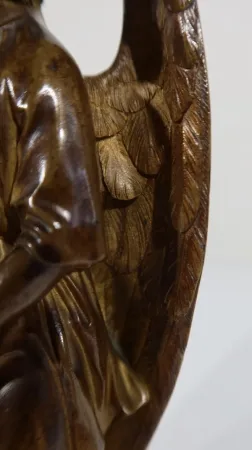 BRONZEFIGUR
