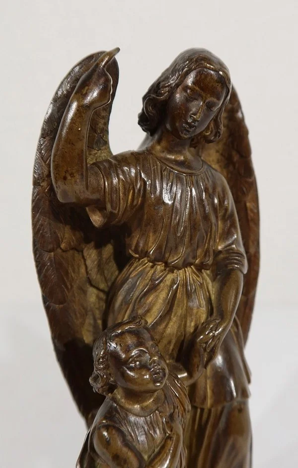 Bronze Patiné, « Enfant conduit par un Ange » – 1900