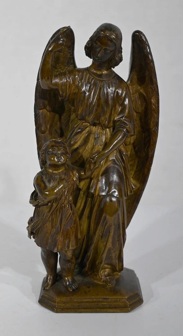 BRONZEFIGUR