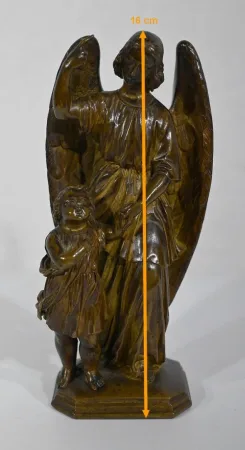 BRONZEFIGUR