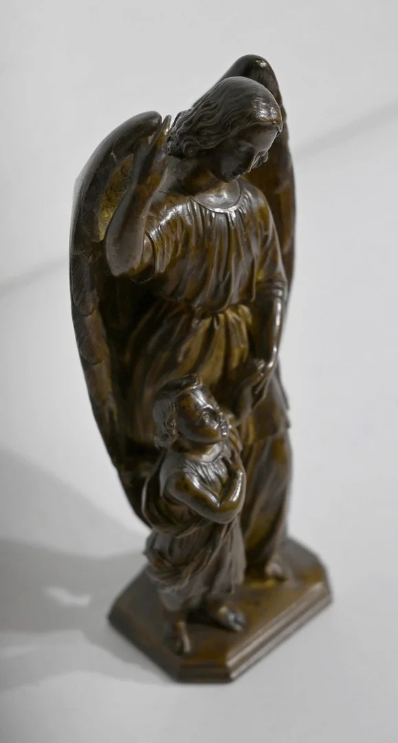 Bronze Patiné, « Enfant conduit par un Ange » – 1900