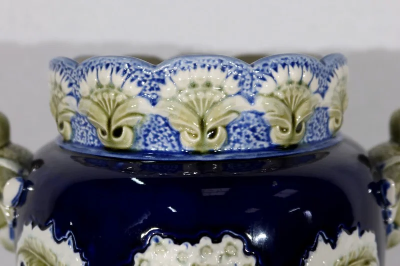 FAYENCE-VASE