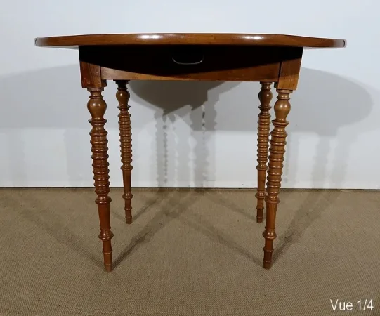 Petite Table d’appoint formant Console en Noyer massif – Fin XIXe
