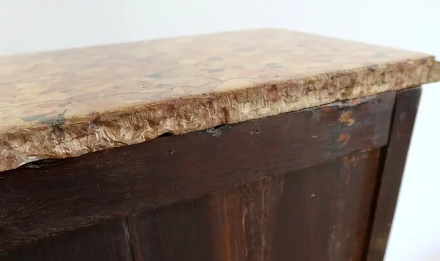 Petit Chiffonnier en Bois de Rose et de Violette, estampillé « Boudin », époque Transition Louis XIV / Louis XV – 1760