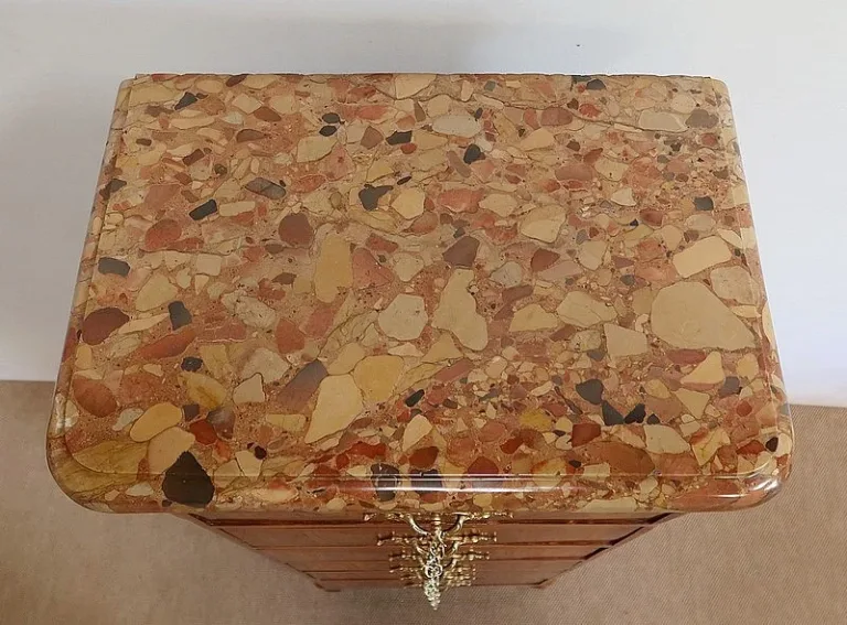 Petit Chiffonnier en Bois de Rose et de Violette, estampillé « Boudin », époque Transition Louis XIV / Louis XV – 1760