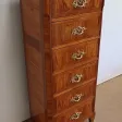 Petit Chiffonnier en Bois de Rose et de Violette, estampillé « Boudin », époque Transition Louis XIV / Louis XV – 1760