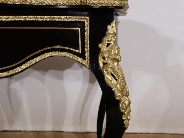 Table de Milieu, Époque Napoléon III – Milieu XIXe