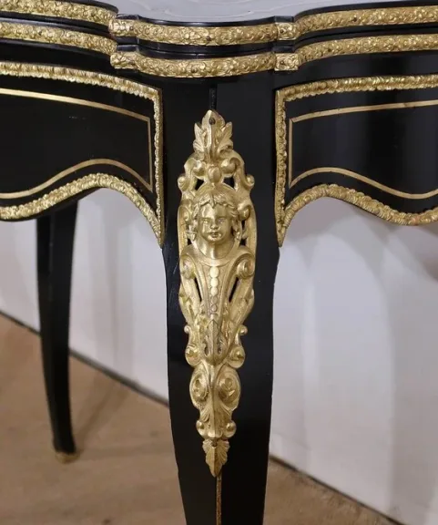 Table de Milieu, Époque Napoléon III – Milieu XIXe