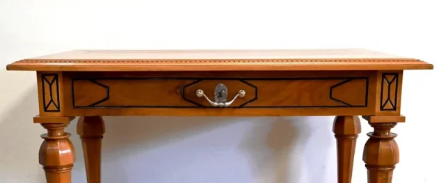 Table en Noyer massif, goût Louis XIV – Fin XIXe