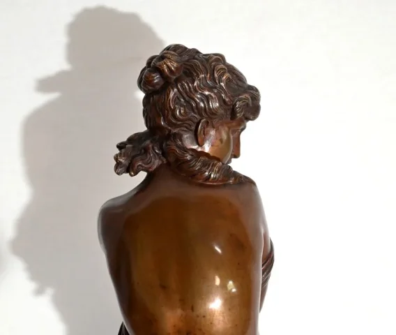 Important Bronze « Nu pudique », M. Moreau – Milieu XIXe