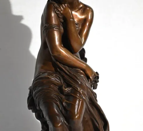 Important Bronze « Nu pudique », M. Moreau – Milieu XIXe