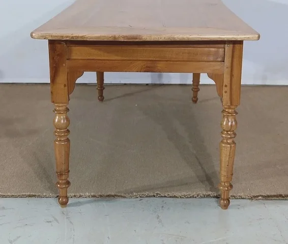 FRENCH FARMHOUSE TABLE