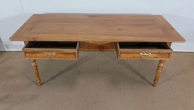 FRENCH FARMHOUSE TABLE