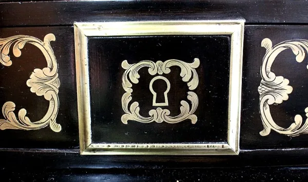 Rare Cabinet en Bois Noirci et Laiton, époque Napoléon III - XIXe