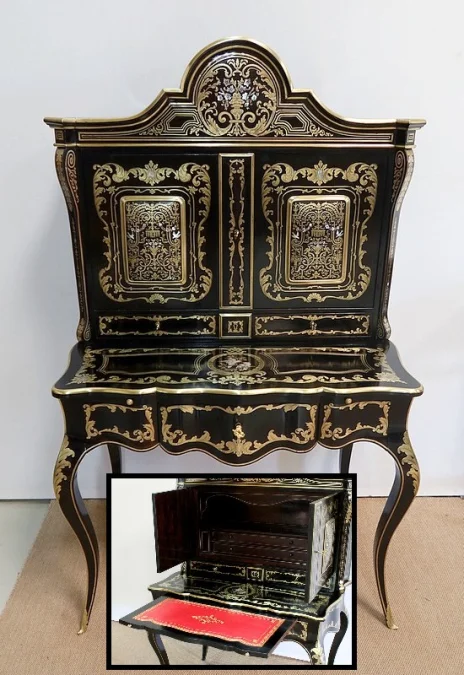 NAPOLEON III PERIOD CABINET