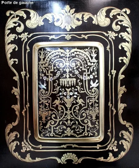 Rare Cabinet en Bois Noirci et Laiton, époque Napoléon III - XIXe