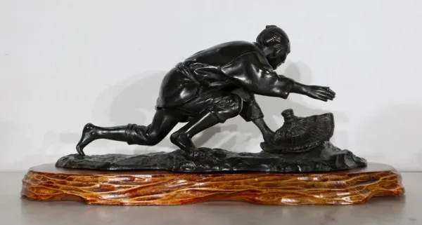 BRONZE FIGURE