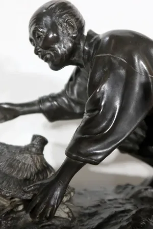 BRONZE FIGURE