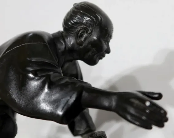 BRONZE FIGURE