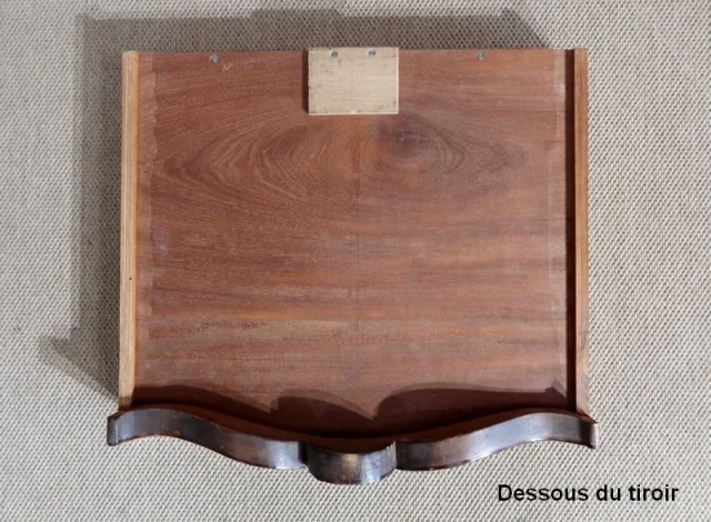 LOUIS XV STIJL BIJZONDERE TAFEL