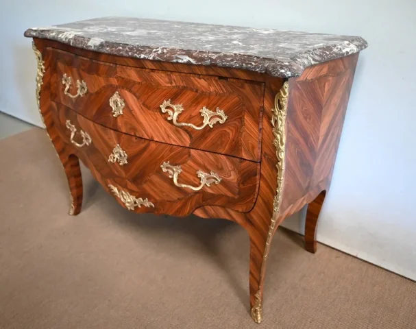CASSETTIERA IN STILE LOUIS XV
