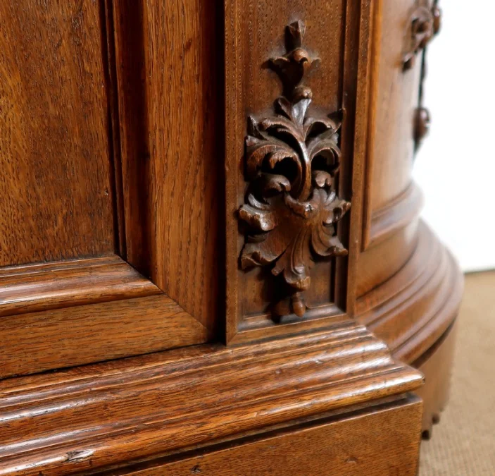 Buffet de Propriété en Chêne, style Louis-Philippe - Fin XIXe