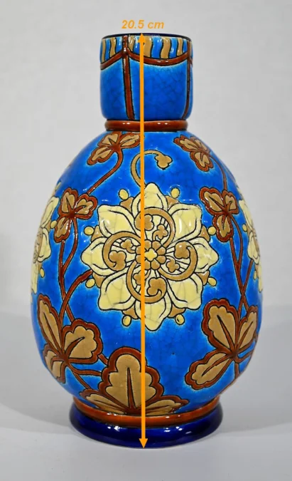 LANGE EMAILLE-VASE