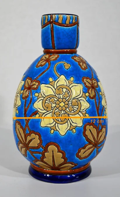 LANGE EMAILLE-VASE