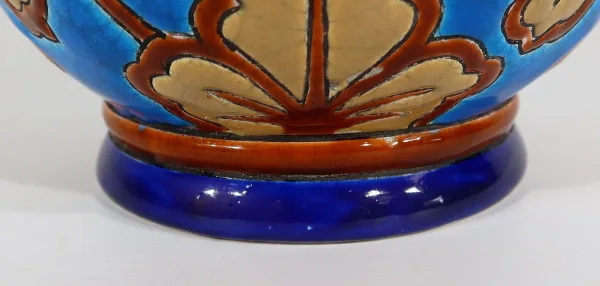 Petit Vase à décors de Fleurs en Émaux de Longwy – Début XXe